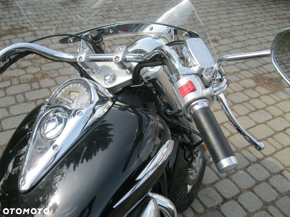 Honda VTX - 8