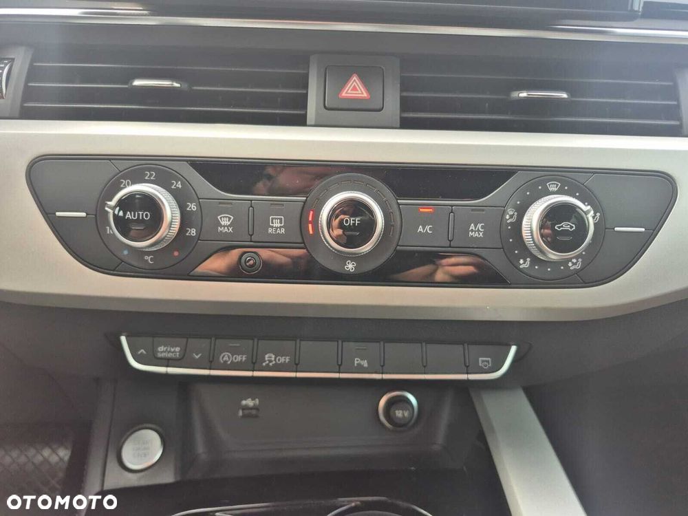 Audi A5 Coupé 35 TFSI mHEV S Line S tronic - 24