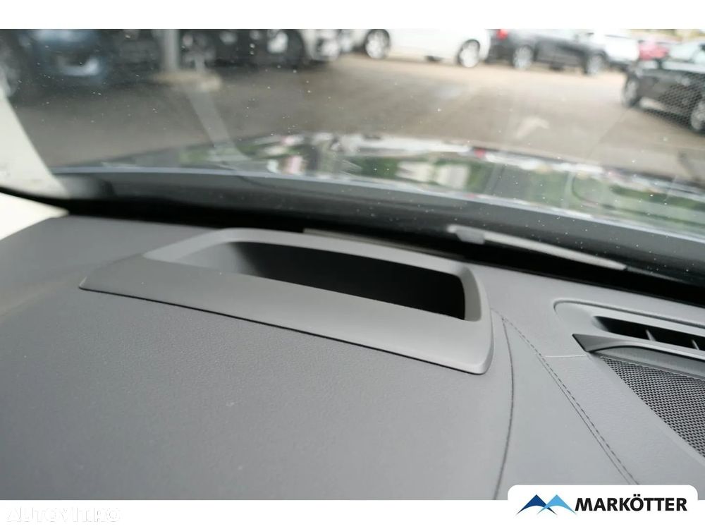 Volvo XC 90 T8 AWD Plug-in Hybrid Ultra Dark - 10