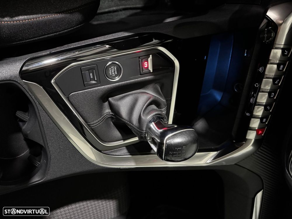 Peugeot 3008 1.5 BlueHDi Active Pack - 29