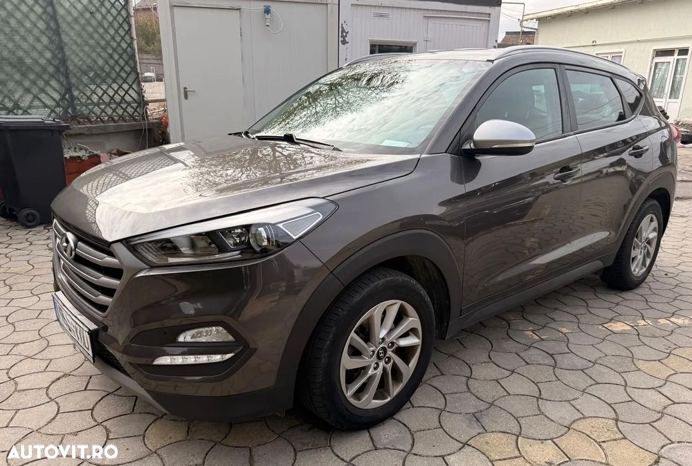 Hyundai Tucson 2.0 CRDI 4WD 6AT Style - 2