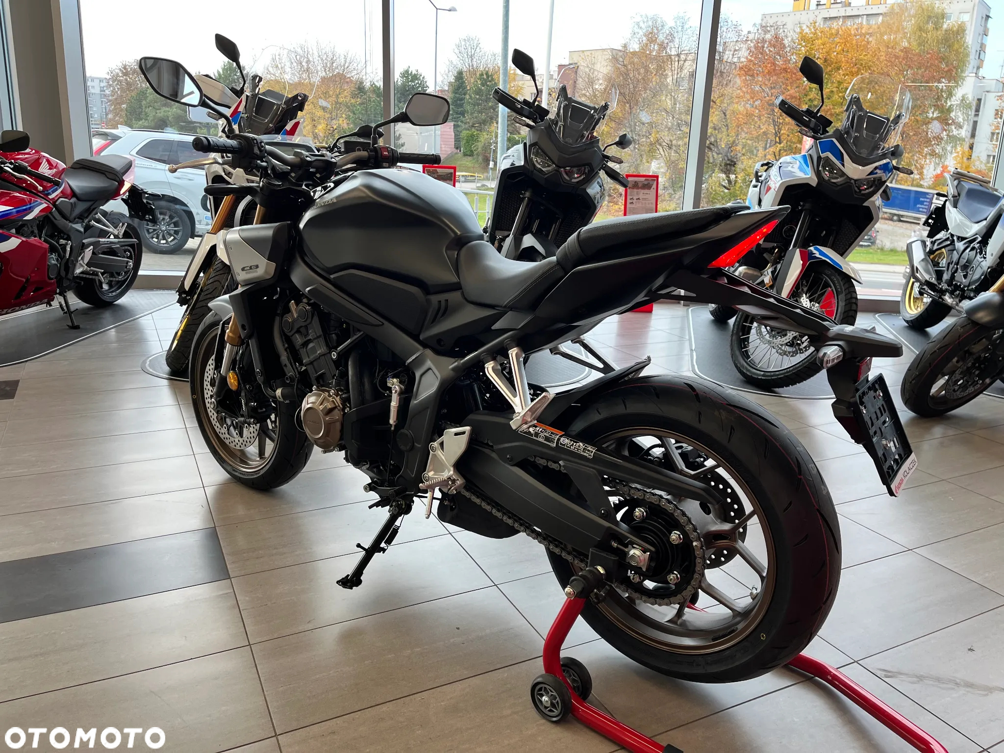 Honda CB - 4