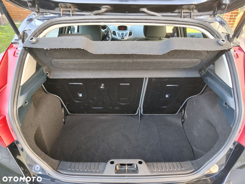 Ford Fiesta 1.25 Titanium EU5 - 5
