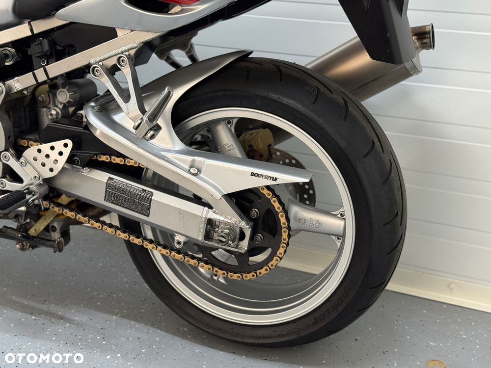Kawasaki ZXR - 18