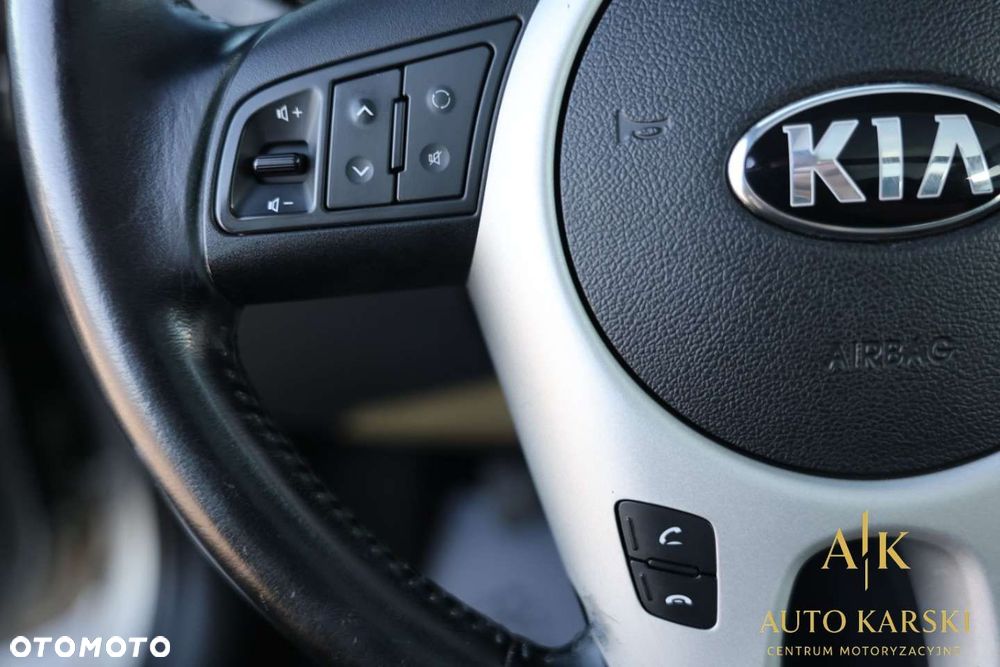 Kia Venga - 21