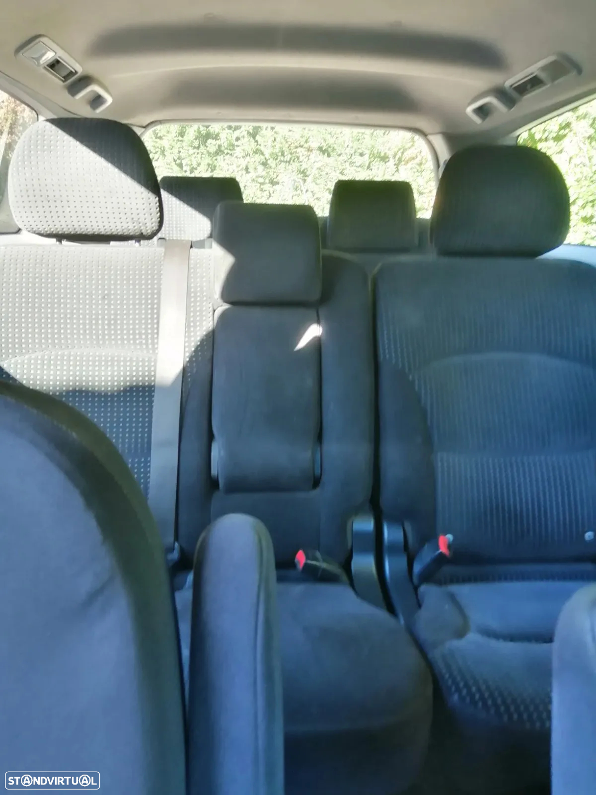 Mitsubishi Grandis 2.0 DI-D Inform - 9