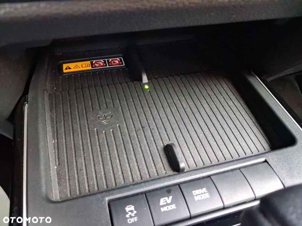 Toyota Corolla Cross - 28