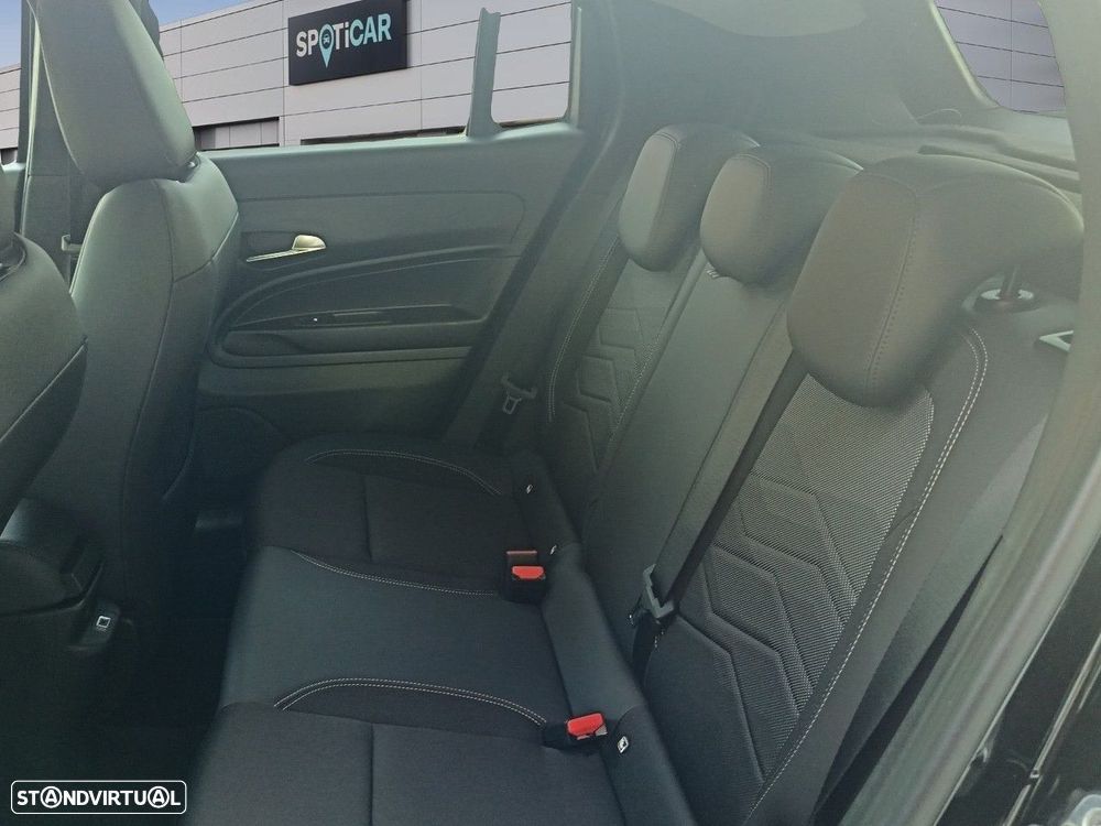 Jeep Avenger 1.2 GSE T3 Summit - 9