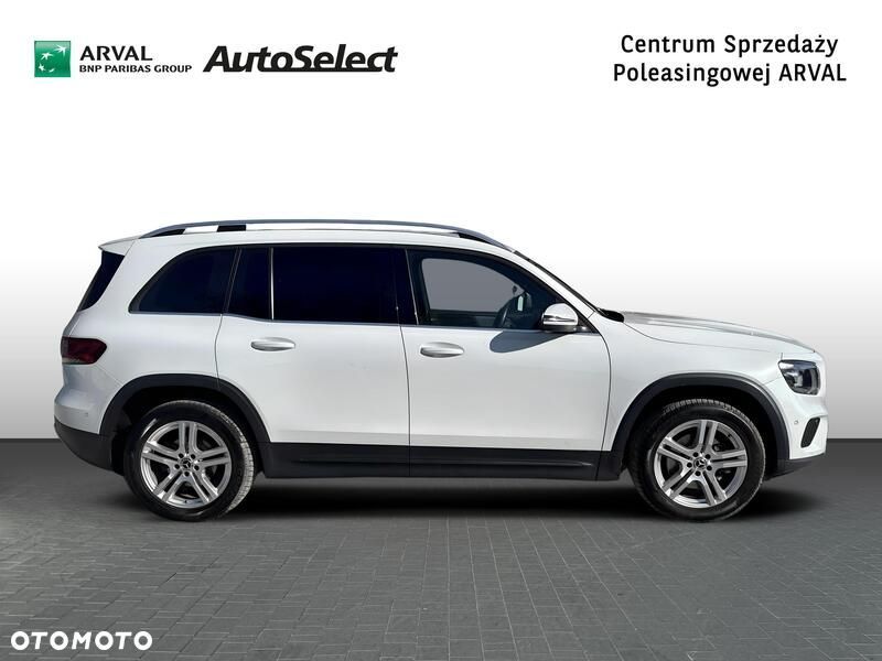 Mercedes-Benz GLB 200 7G-DCT - 7