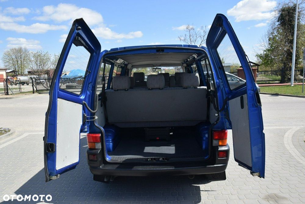 Volkswagen Transporter - 23