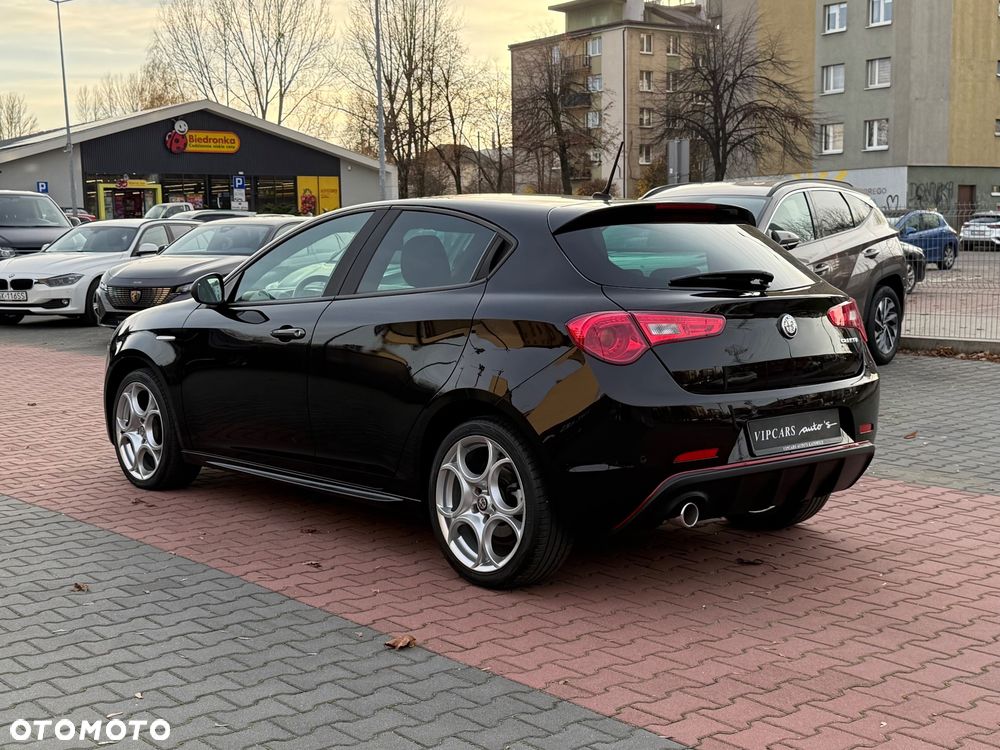 Alfa Romeo Giulietta 1.6 JTDM Sport - 11