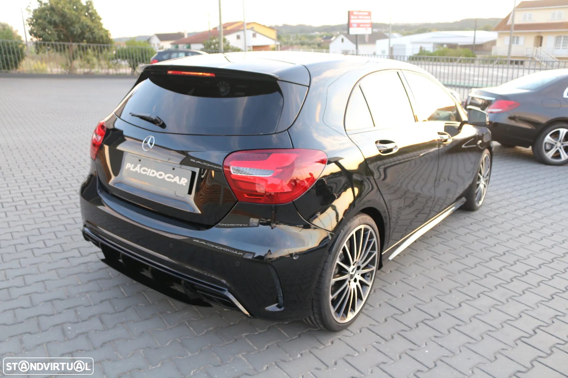 Mercedes-Benz A 45 AMG 4-Matic - 3