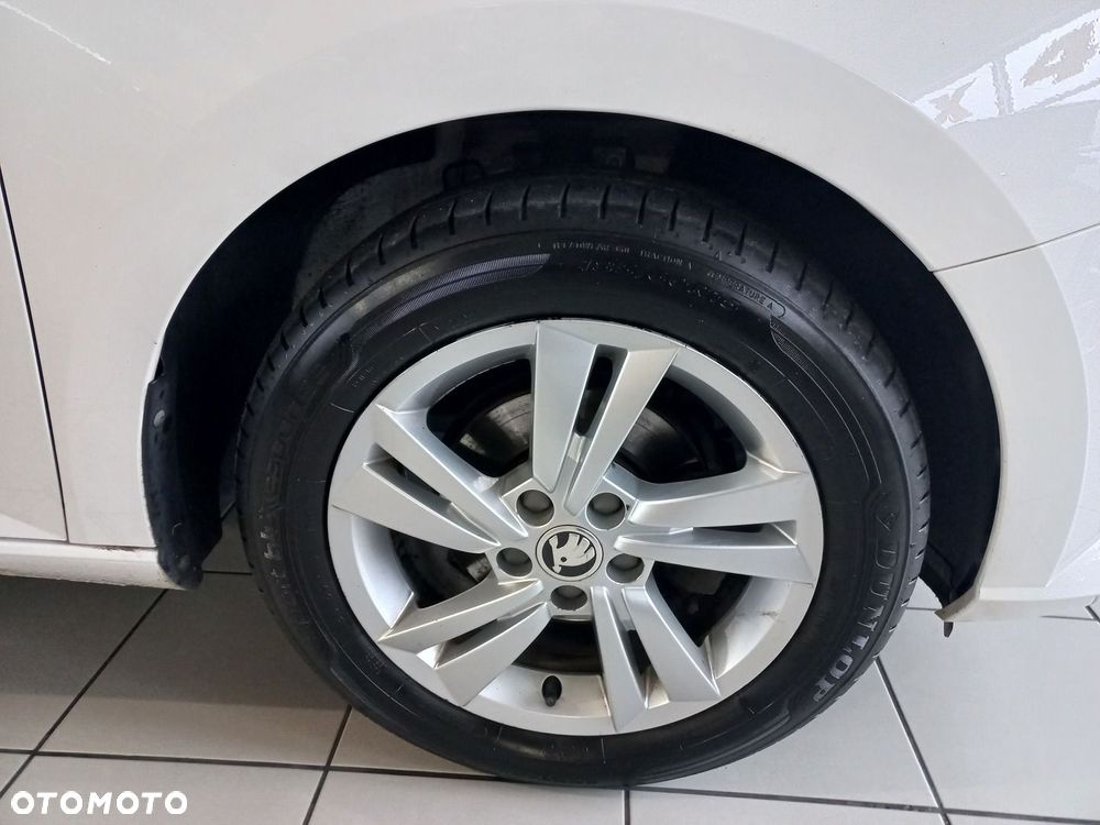 Skoda Fabia 1.0 Ambition - 7