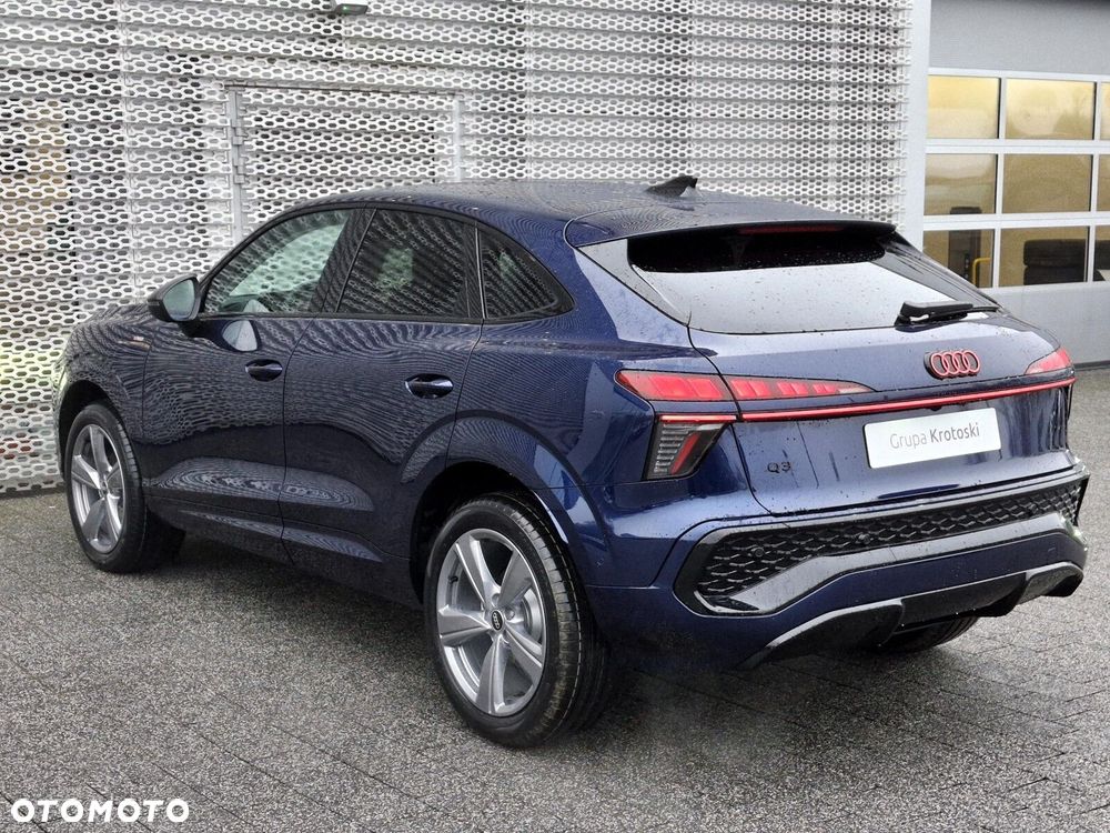 Audi Q3 Sportback - 5