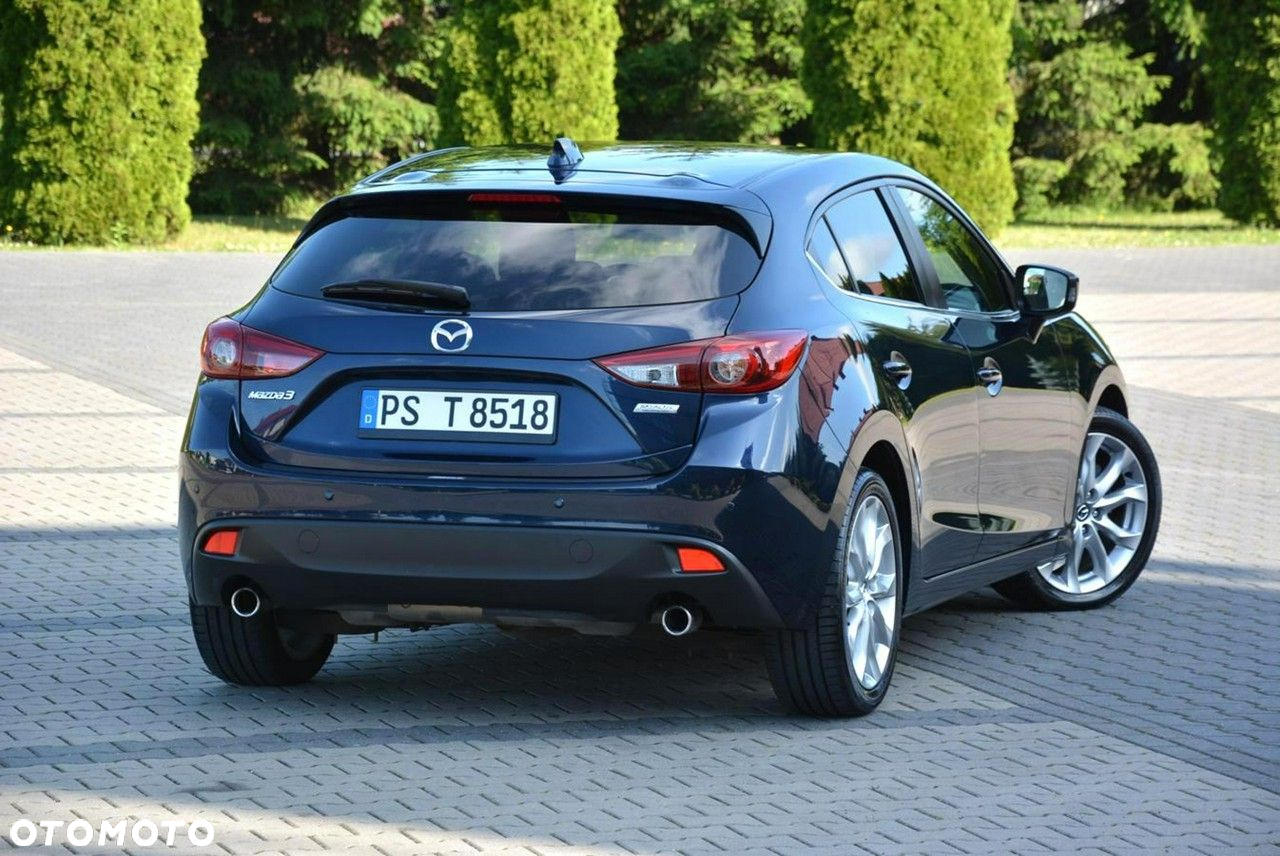 Mazda 3 - 15