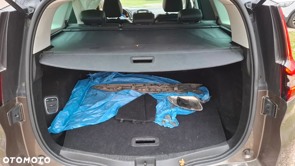 Renault Scenic - 15