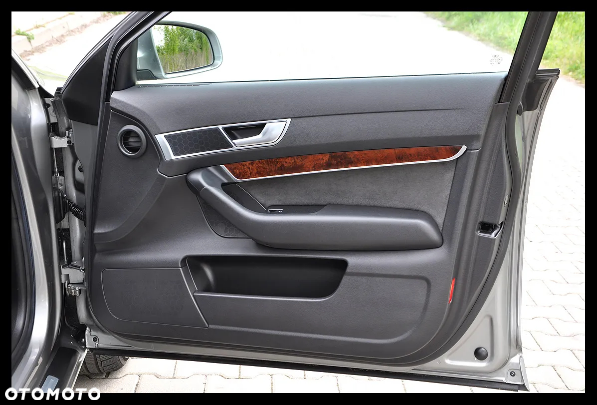 Audi A6 2.4 Quattro - 26