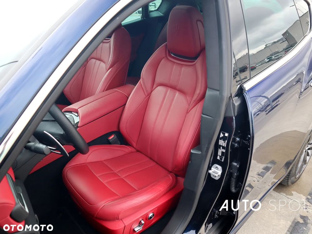 Maserati Levante MHEV GT - 17