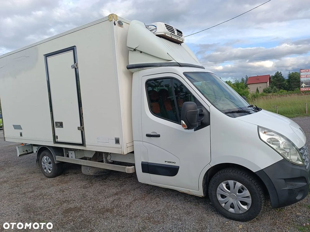 Renault master chłodnia kontener - 13