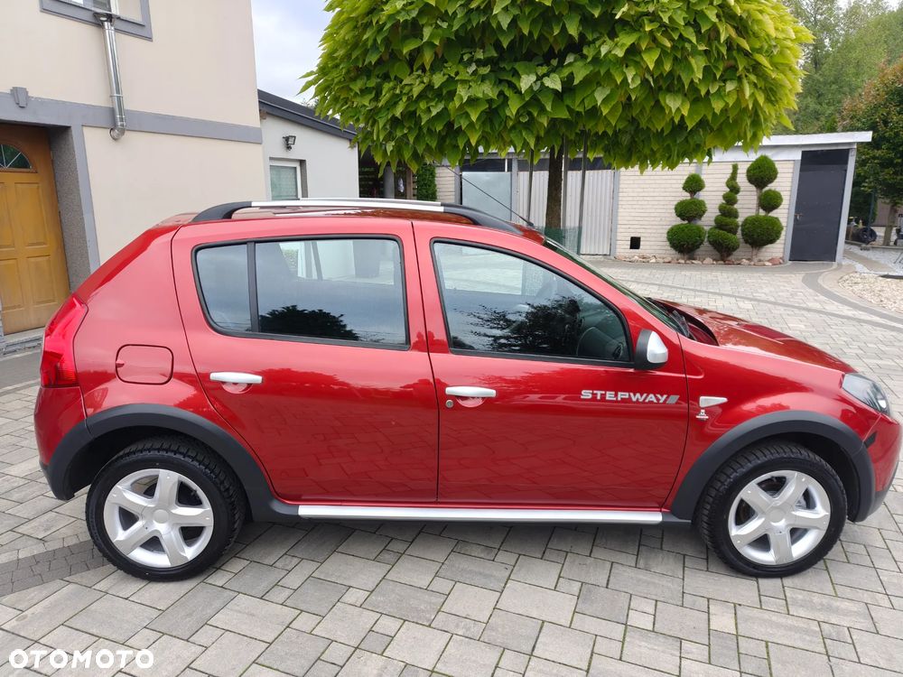 Dacia Sandero Stepway 1.6 - 7