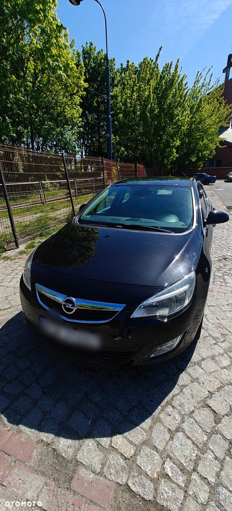 Opel Astra 1.7 CDTI DPF Cosmo - 2