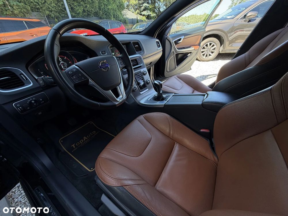 Volvo V60 D4 Drive-E Summum - 19