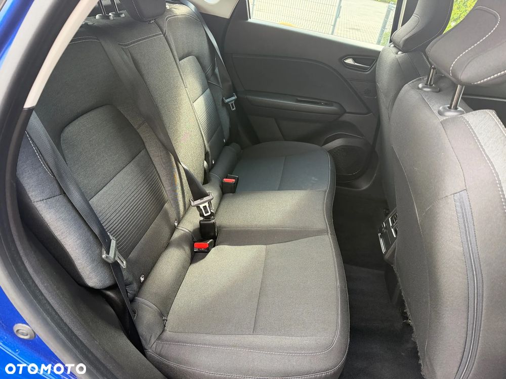 Renault Captur - 16
