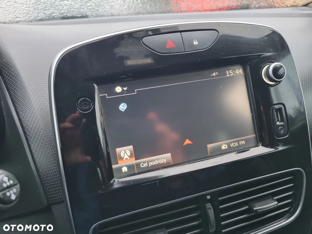 Renault Clio ENERGY TCe 120 EDC LIMITED 2018 - 22