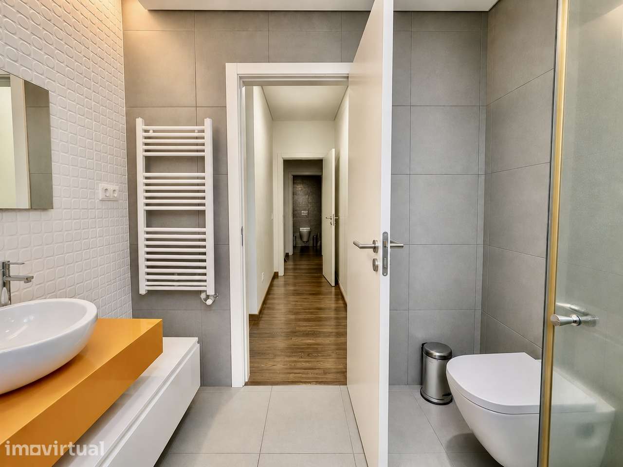 T3 com 184,92 m², Garagem Box e Vista Castelo | Casal Andrino, Leiria - Grande imagem: 4/33