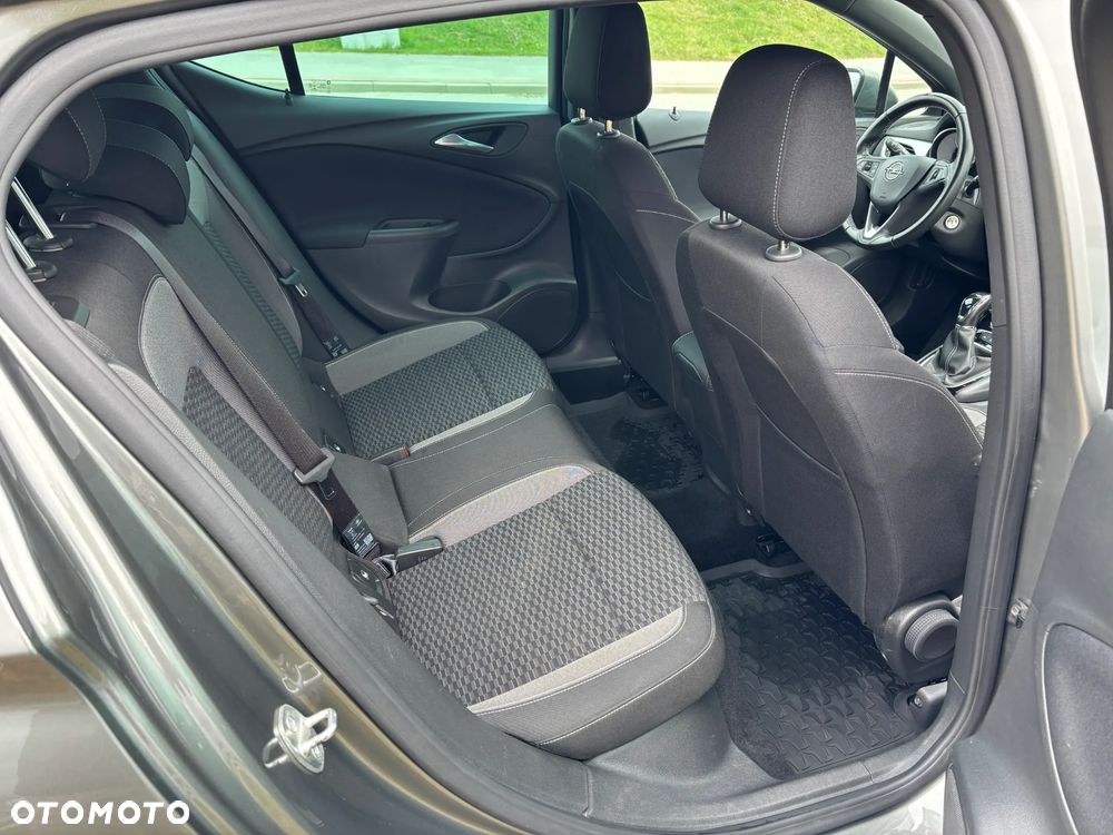 Opel Astra 1.2 T S&S - 16