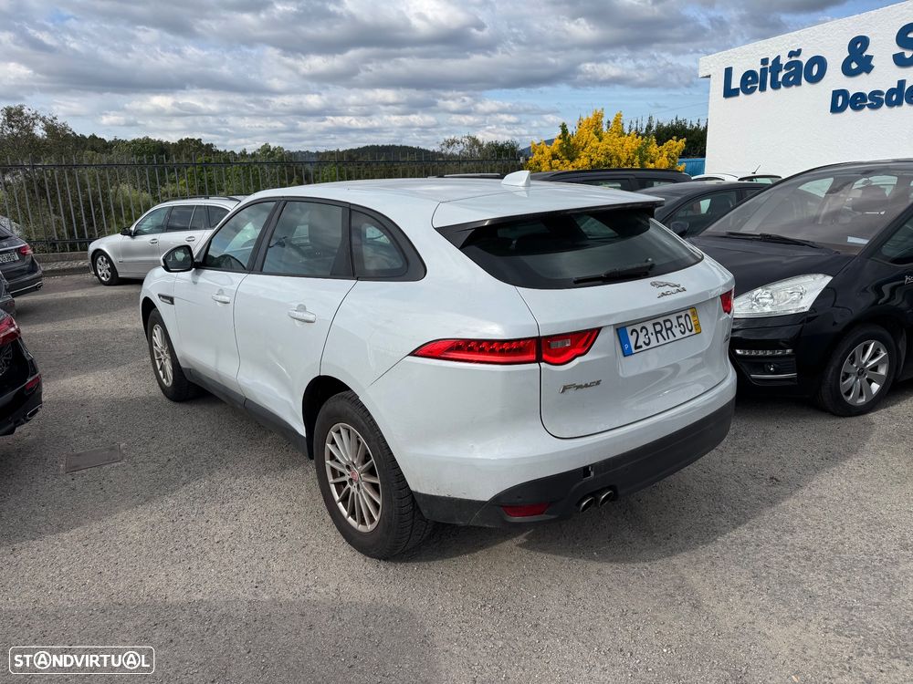 Jaguar F-Pace 2.0 i4D Pure - 28