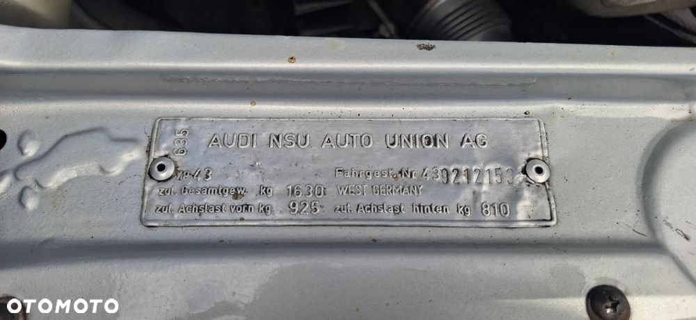 Audi 200 - 20