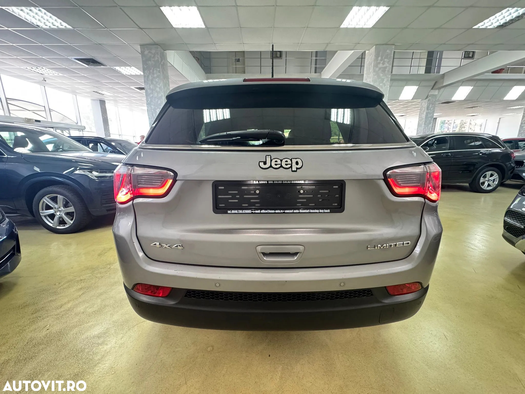 Jeep Compass 2.0 M-Jet 4x4 AT Limited - 9