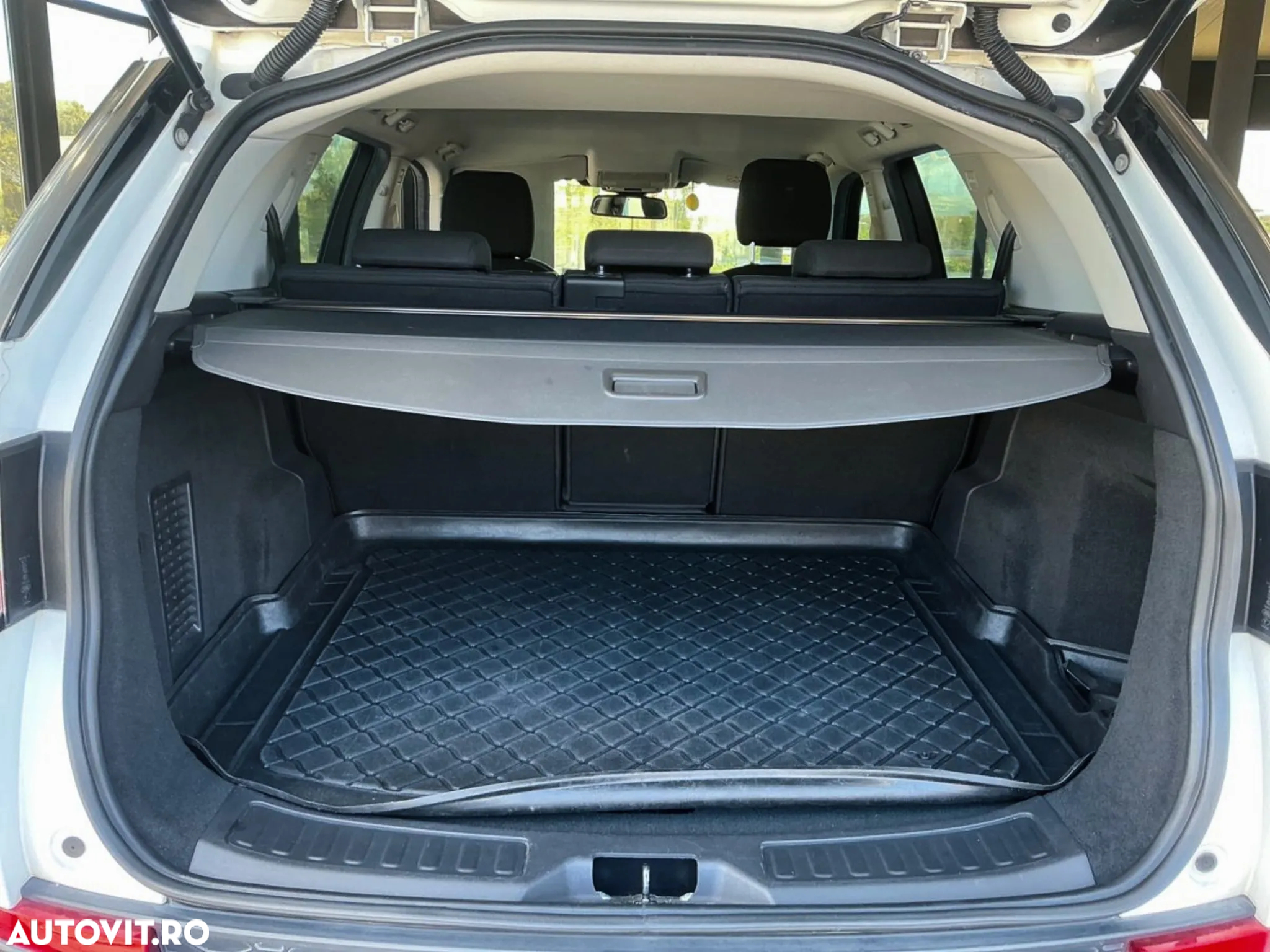 Land Rover Discovery Sport 2.0 l TD4 PURE Aut. - 10