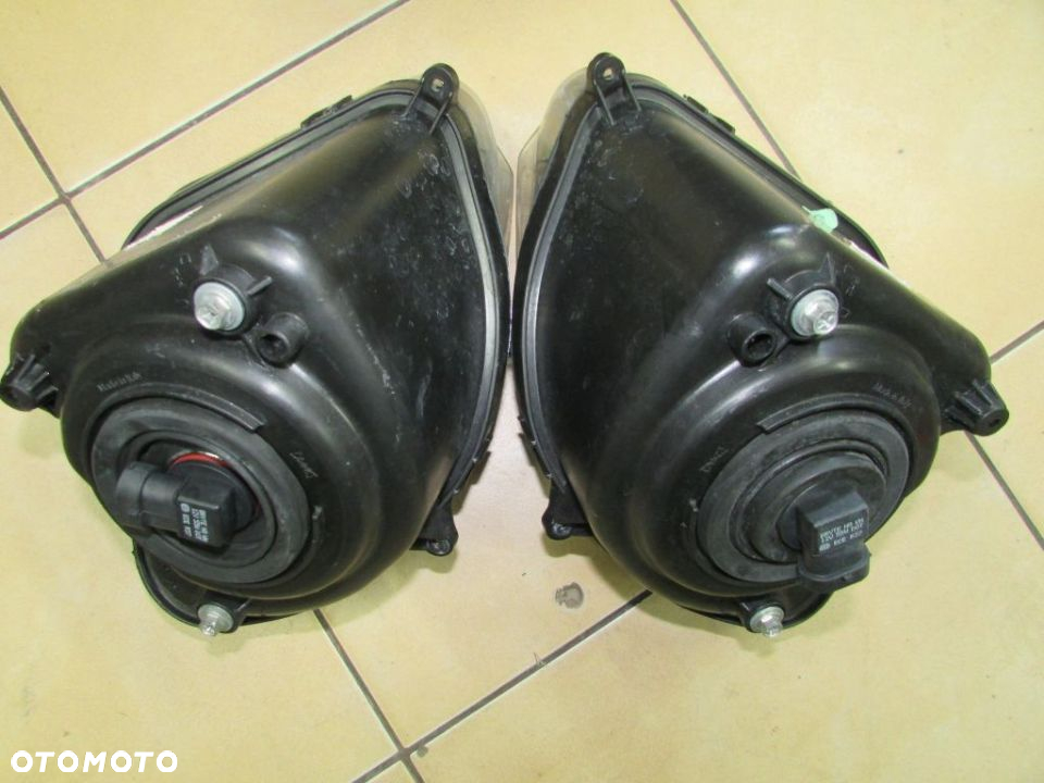 Derbi GPR 125 4t 09-16 lampa przód komplet - 3