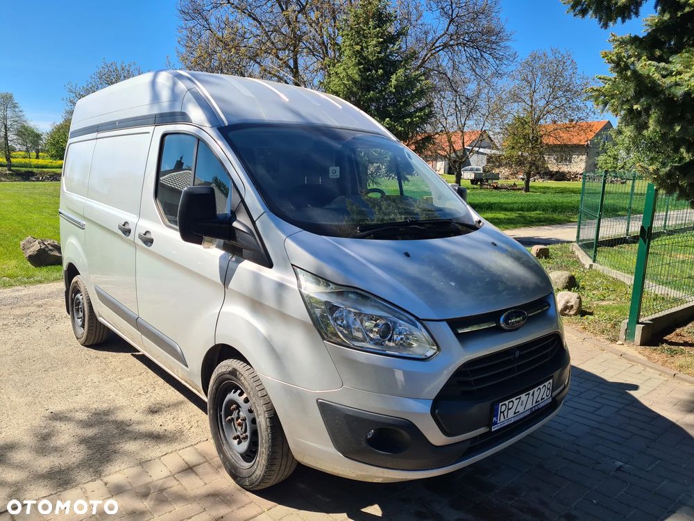 Ford TRANSIT CUSTOM - 1