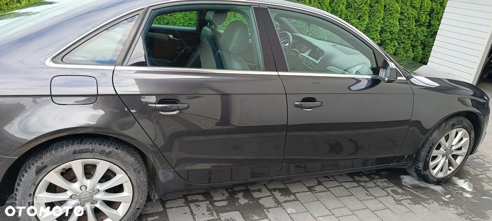 Audi A4 Limousine - 21
