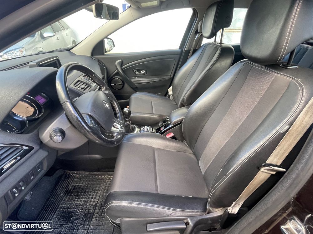 Renault Mégane Sport Tourer ENERGY dCi 110 Start & Stopp Bose Edition - 5