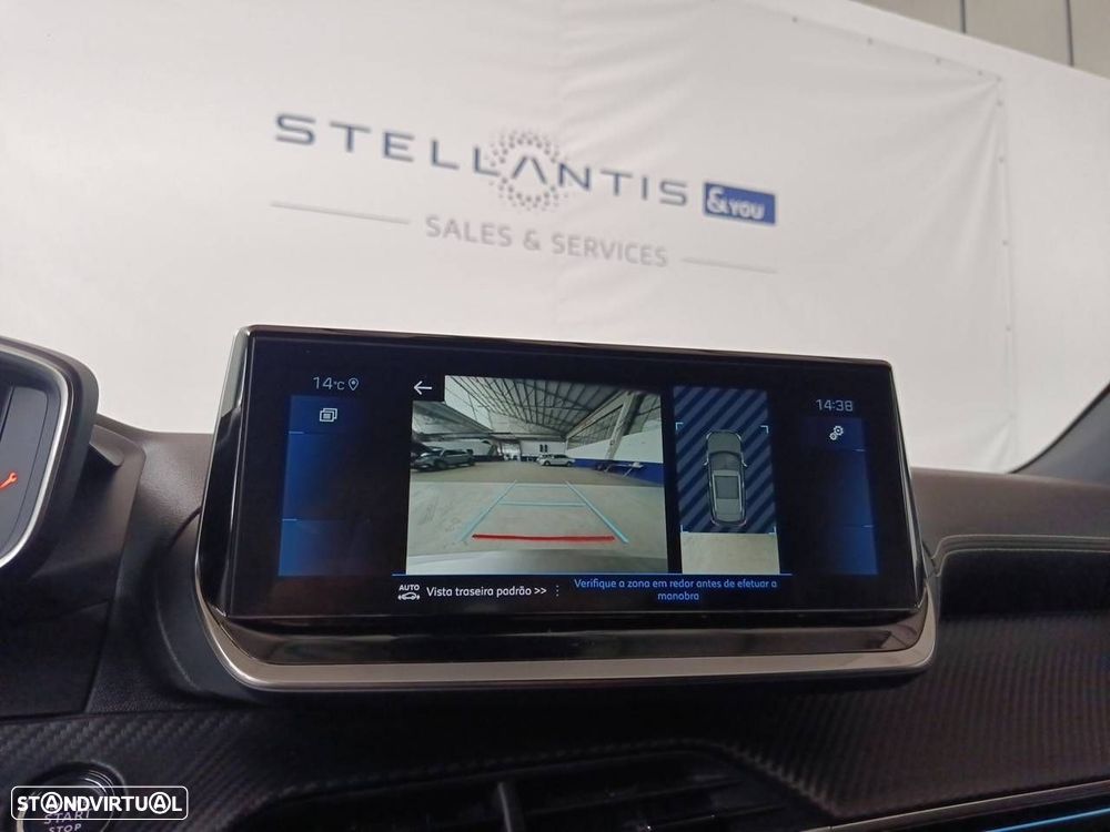 Peugeot 2008 1.2 PureTech GT - 24