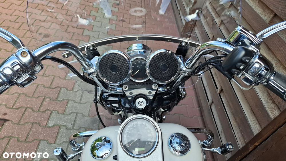 Harley-Davidson Touring Road King - 21