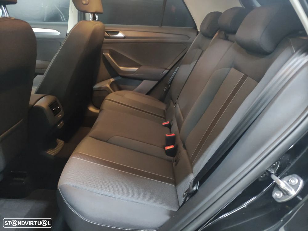 VW T-Roc 1.0 TSI - 9