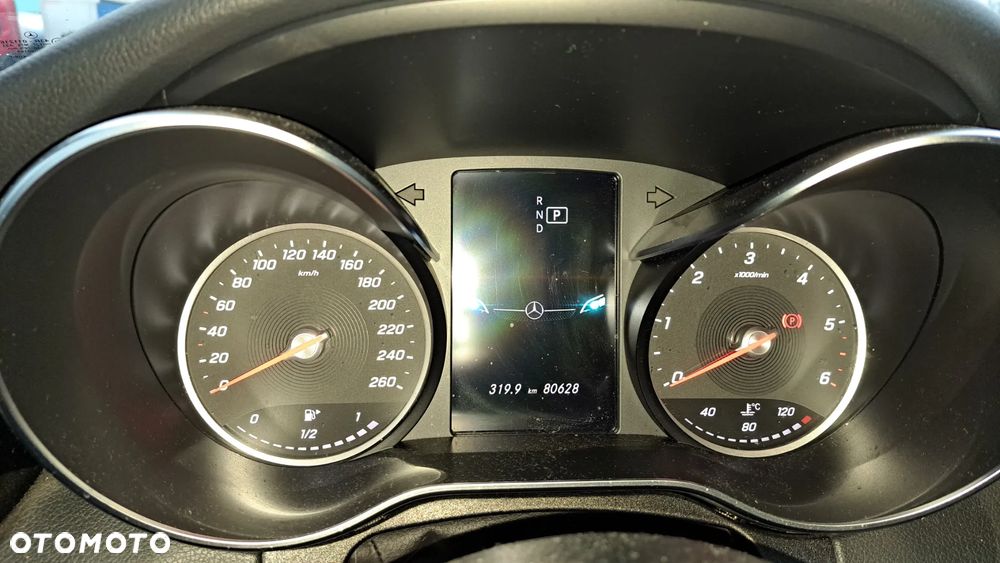 Mercedes-Benz Klasa C 220 d 9G-TRONIC AMG Line - 18