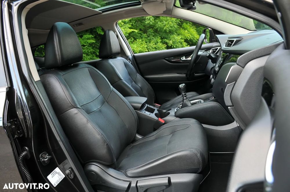 Nissan Qashqai 1.6 DCI TEKNA - 12