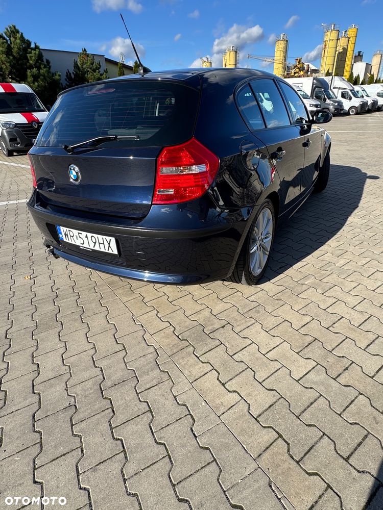 BMW Seria 1 116i - 32