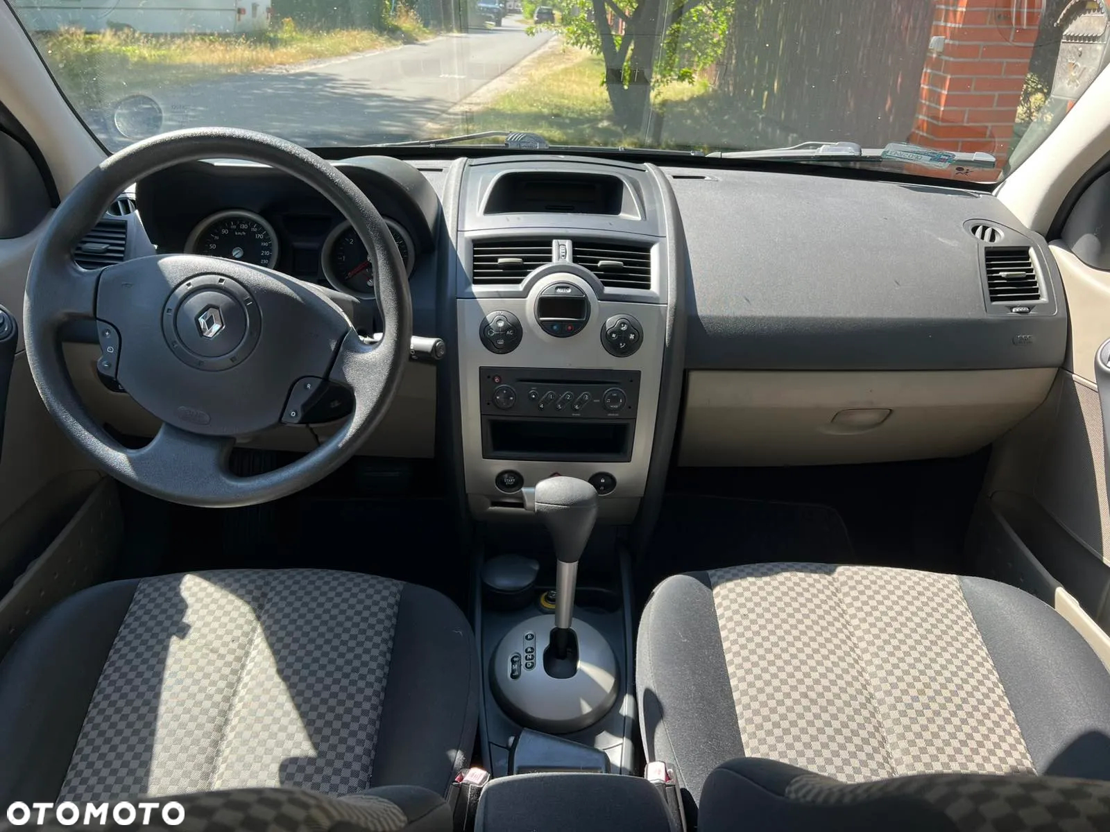 Renault Megane 1.6 Dynamique - 5