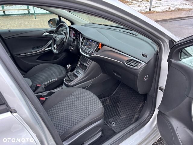 Opel Astra 1.2 T Business Elegance S&S - 12