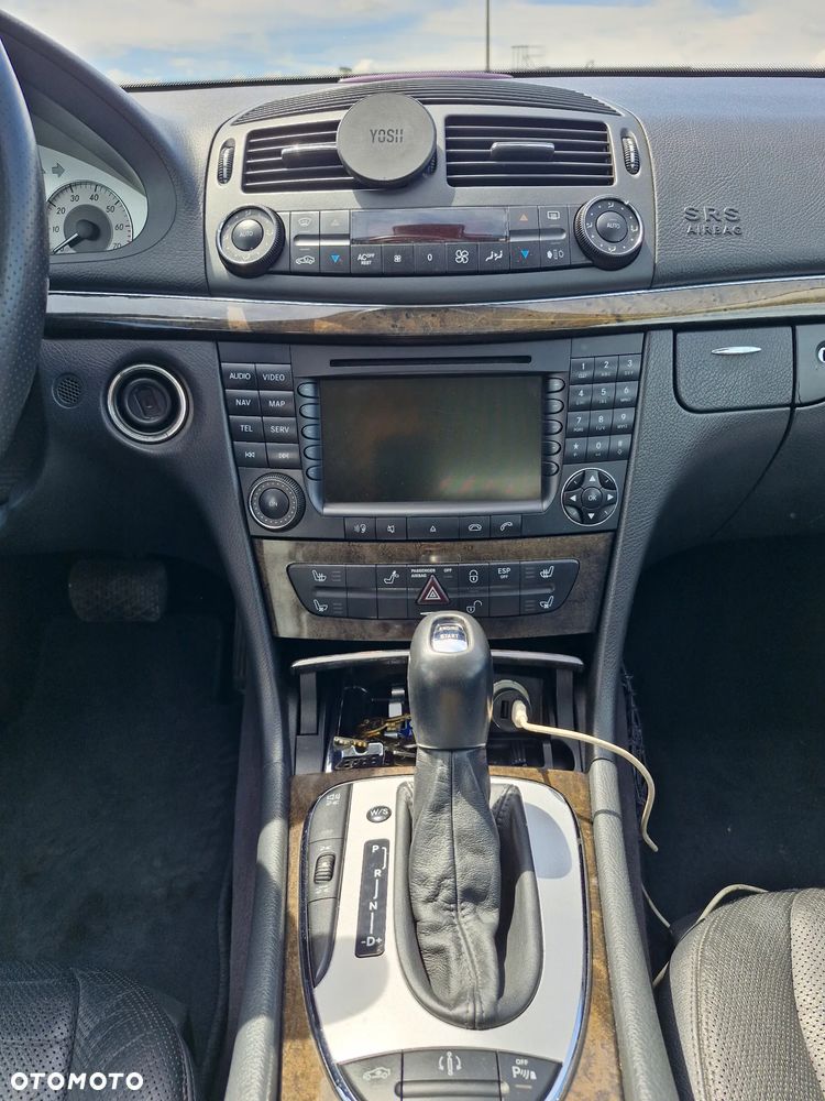 Mercedes-Benz Klasa E 500 Avantgarde - 21