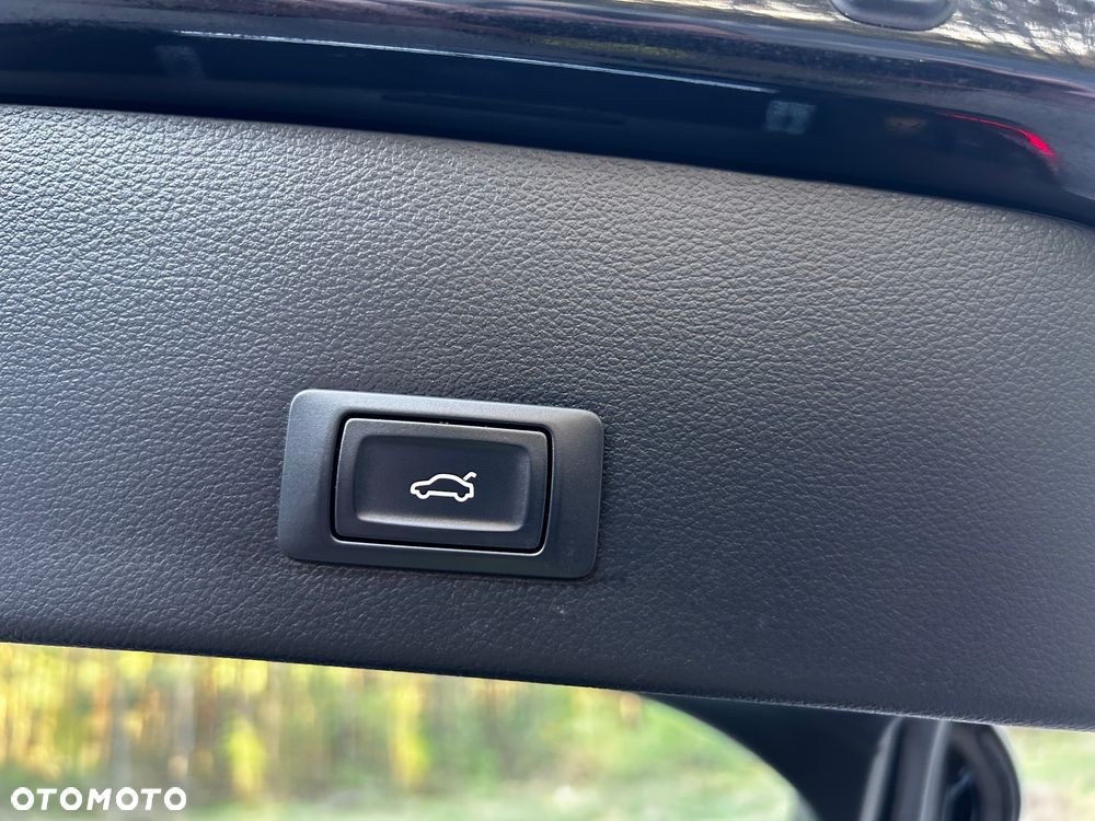 Audi A6 Avant 2.0 TDI Ultra - 30