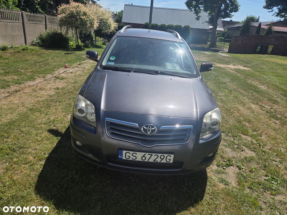 Toyota Avensis 2.0 D-4D - 3