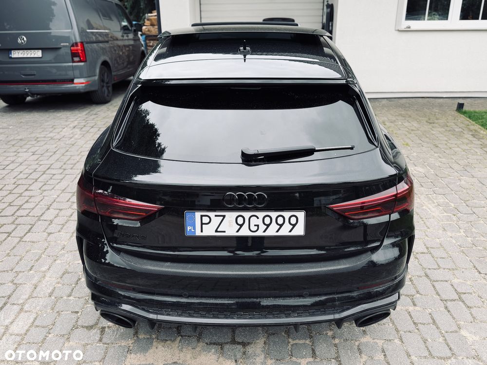 Audi RS Q3 Sportback - 11